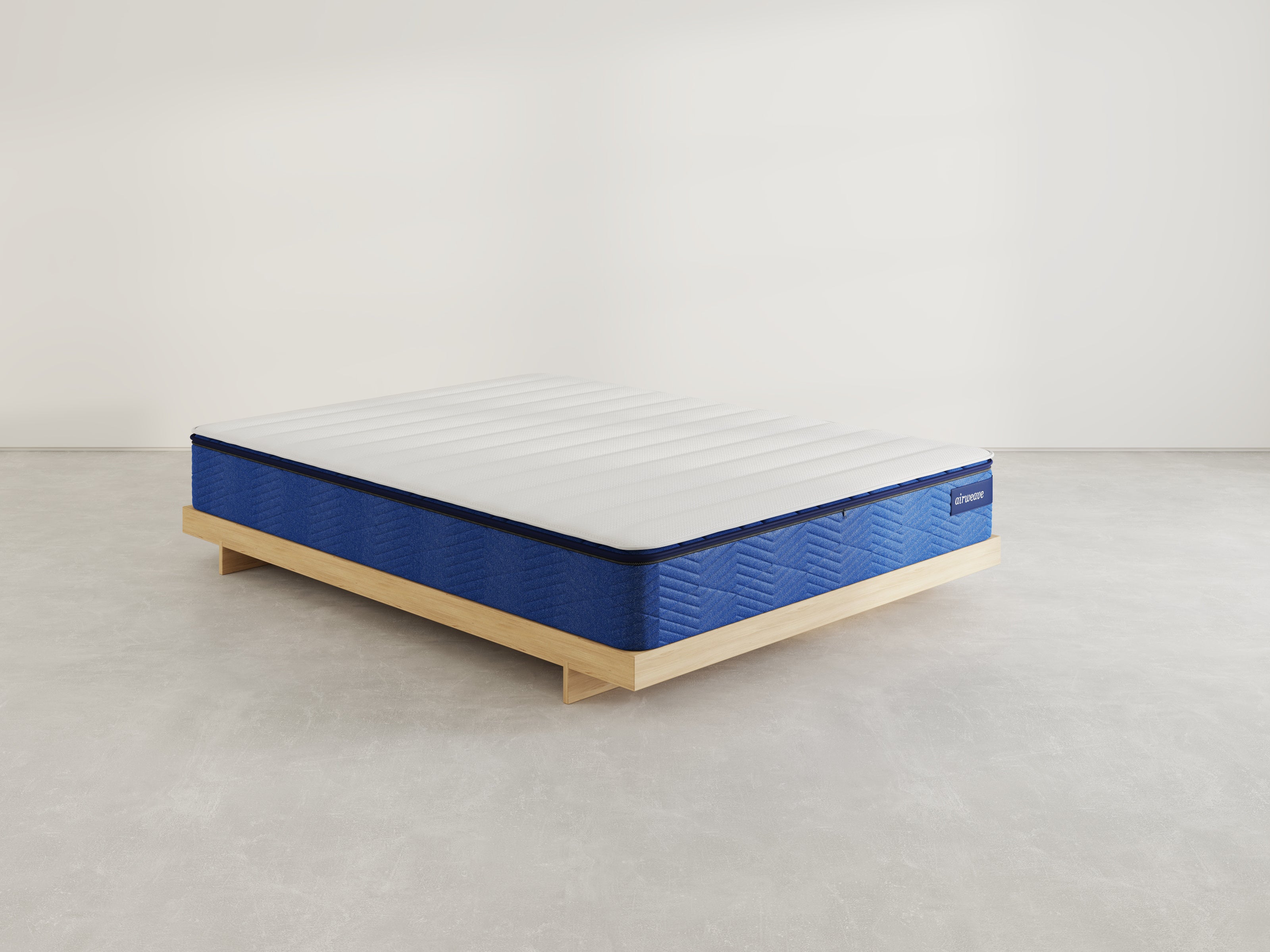 Nagi Luxe Comfort Topper