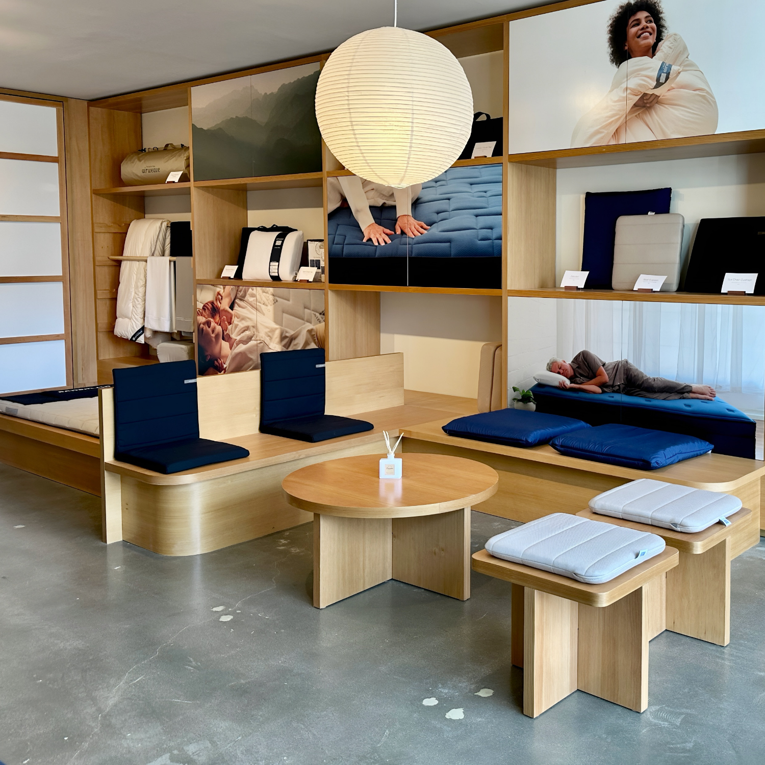 Airweave retail store