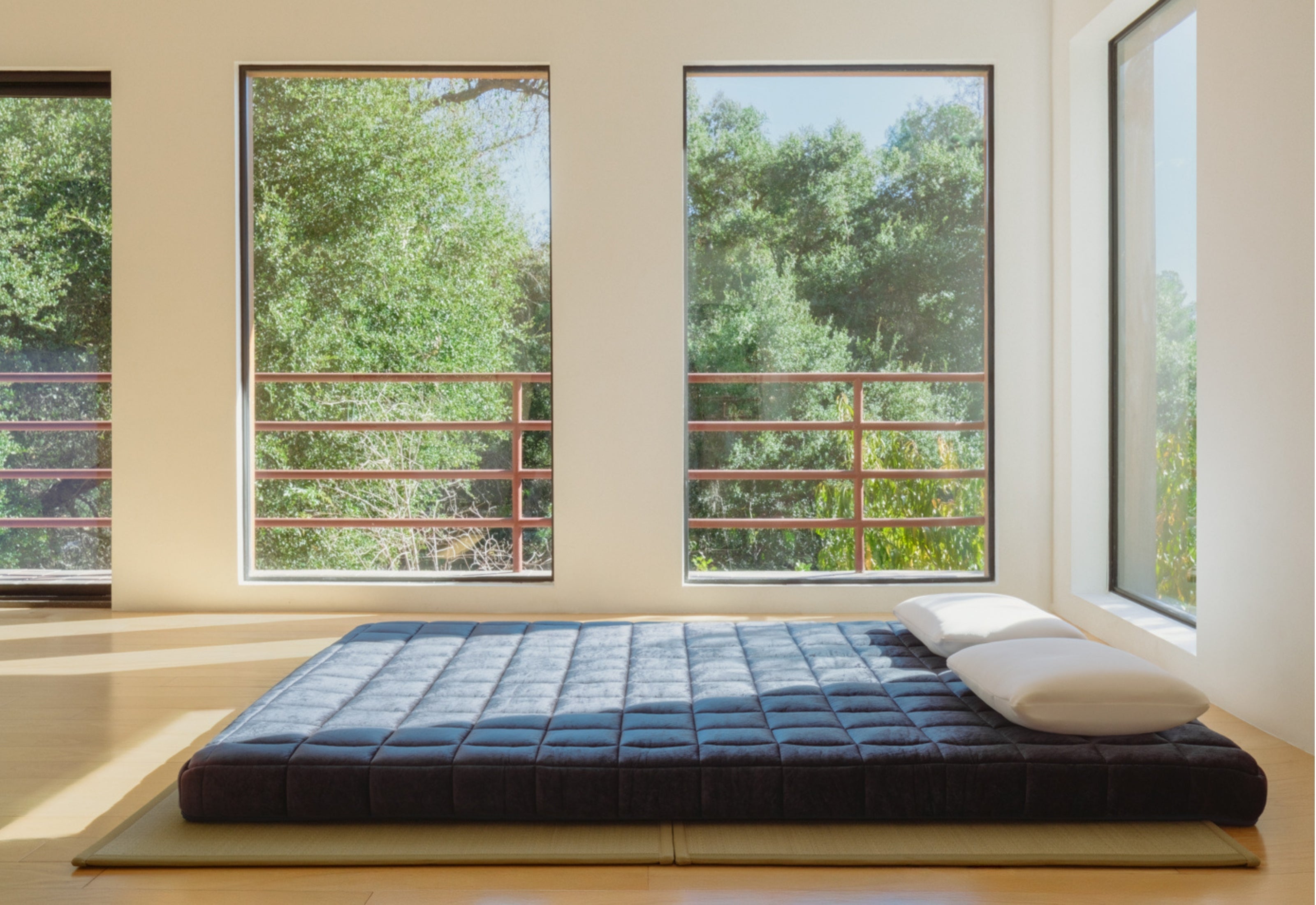 Miyabi Customizable Futon